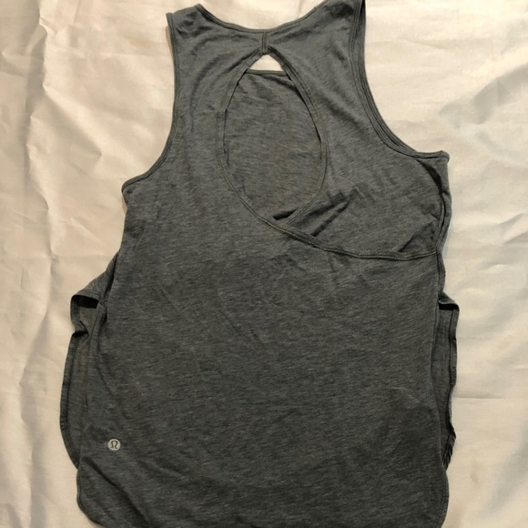 Lululemon tank top - Picture 4 of 9